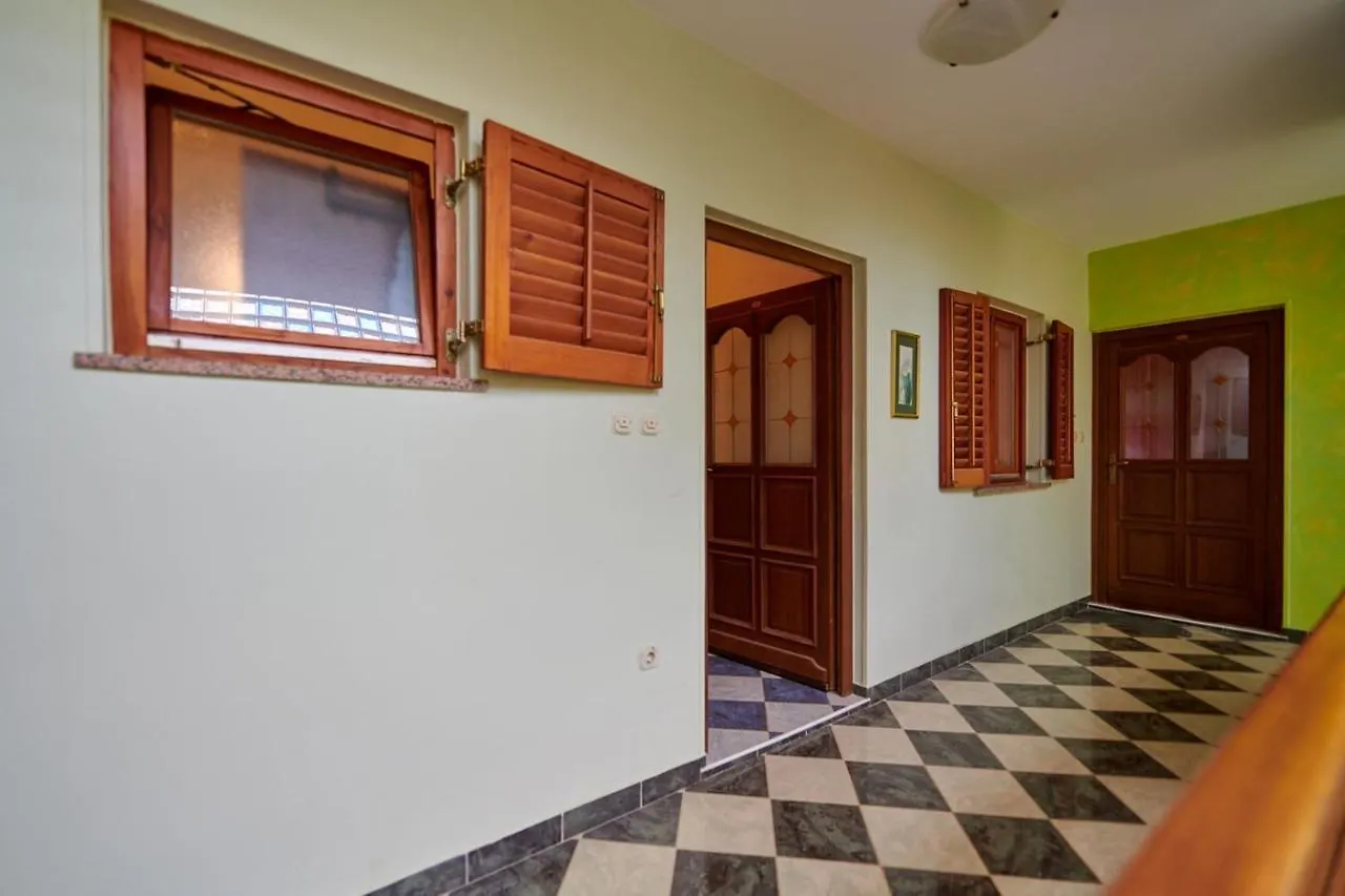 Guest house Villa Emilia Banjole Croatia