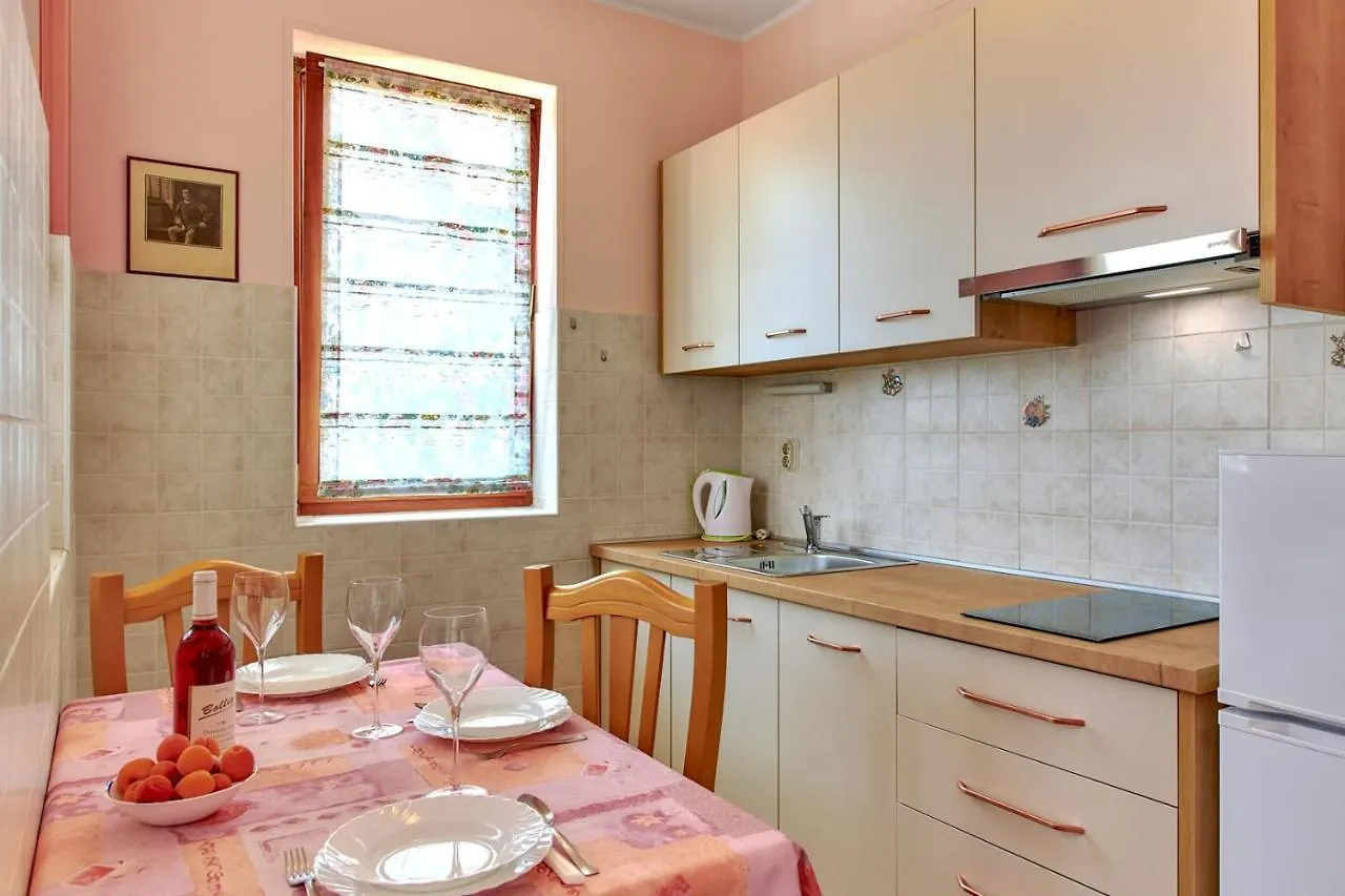 Villa Emilia Banjole Kroatien